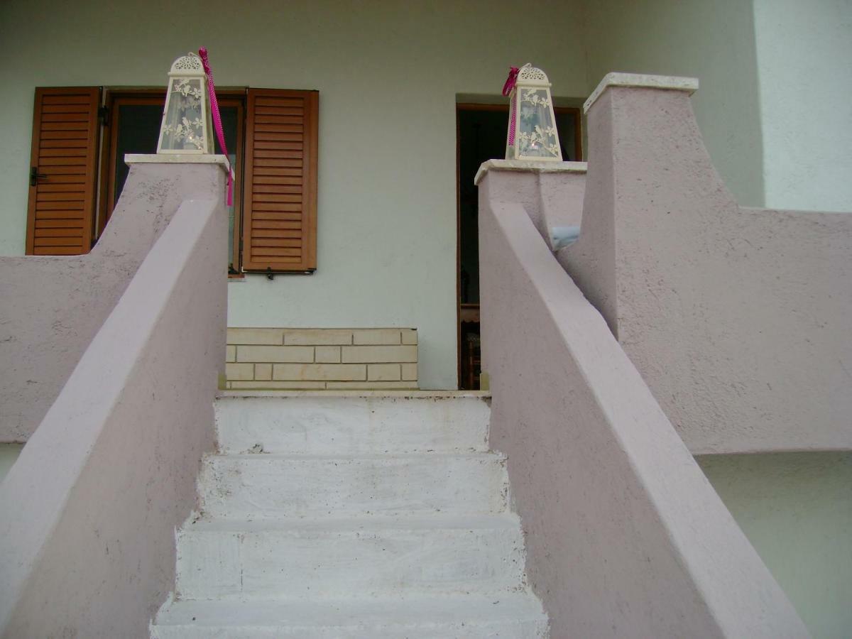 Papadiokampos Maissonete Roussa Limni ภายนอก รูปภาพ